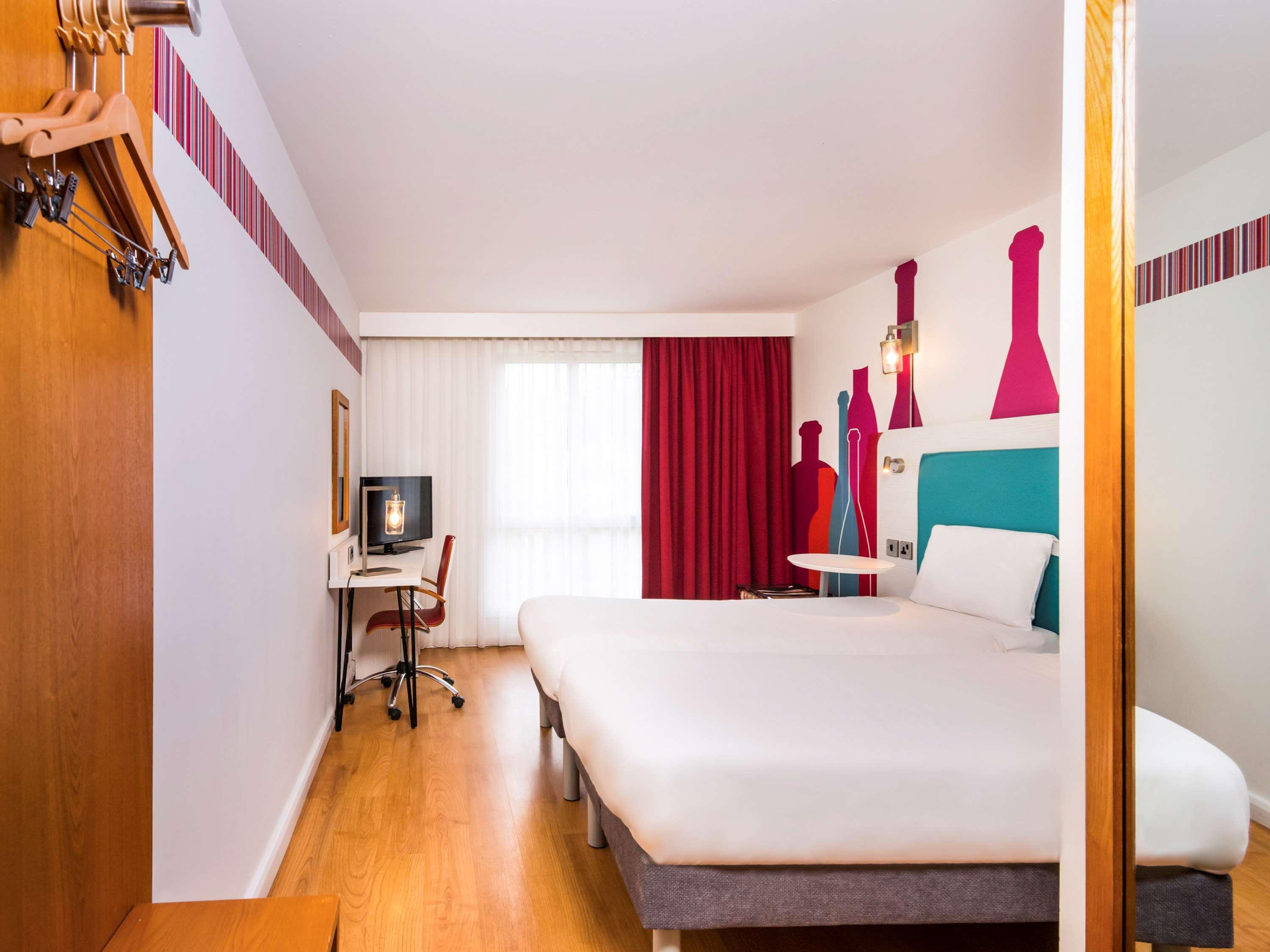 Ibis Styles Barnsley Hotell Exteriör bild